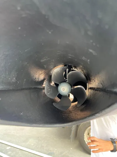 Air 2 Air Yacht Photos Pics 