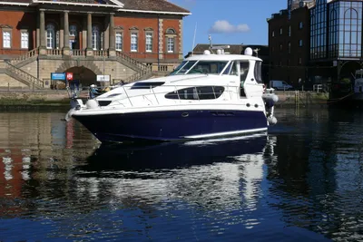 2005 Sea Ray 390 Motor Yacht