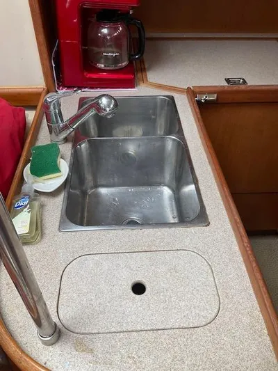 Truly Yacht Photos Pics Galley SS sink IMG_0232.jpg