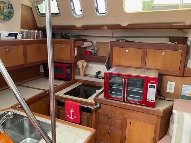 1999 Hunter Passage 450