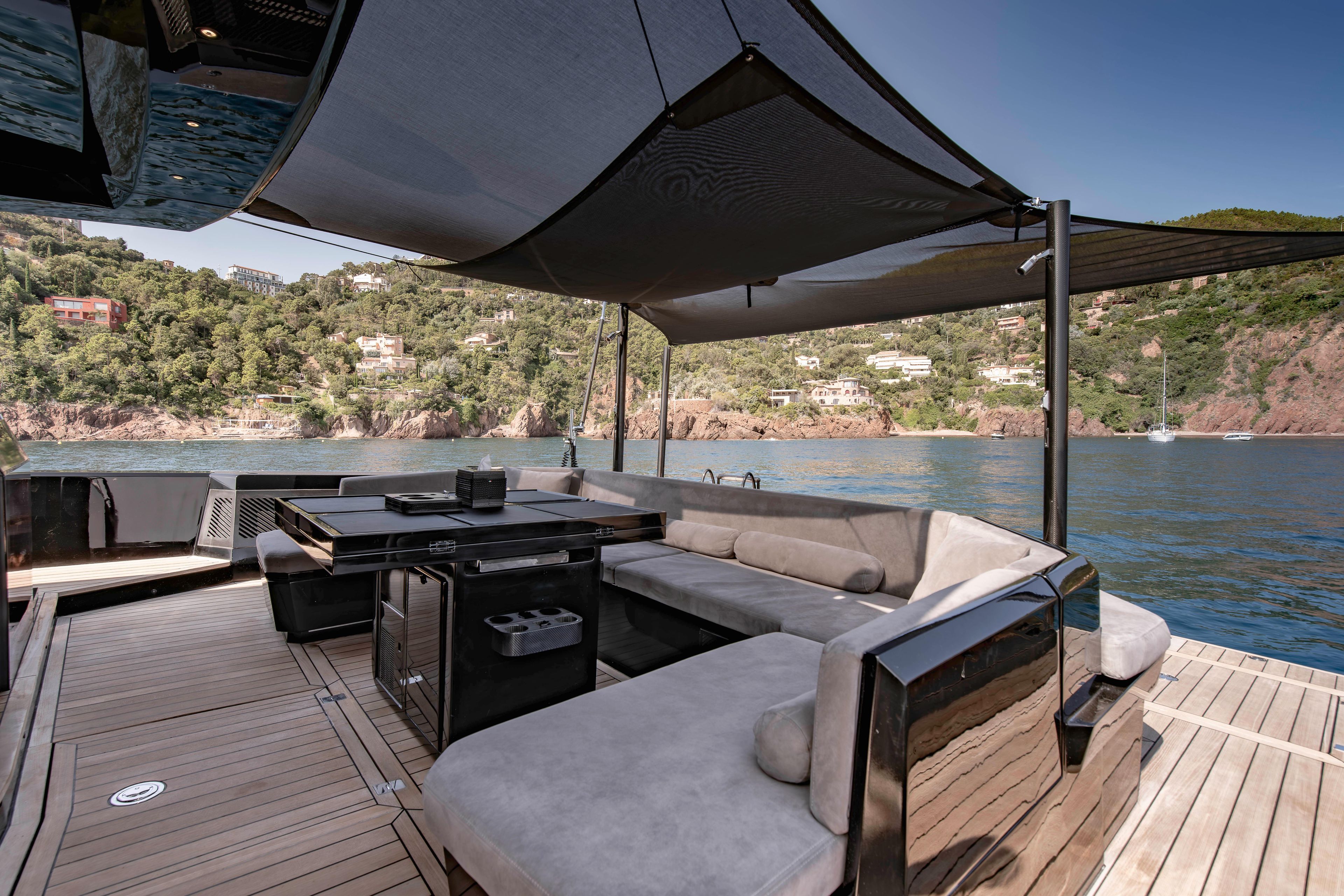 Yacht
