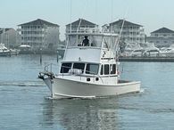 2003 Young Brothers 35 Bridge Boat