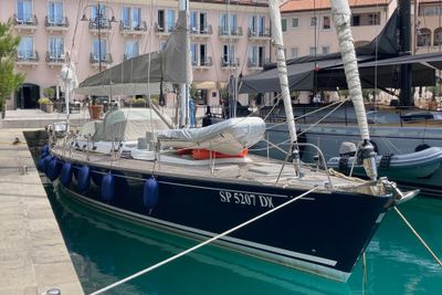 Yacht