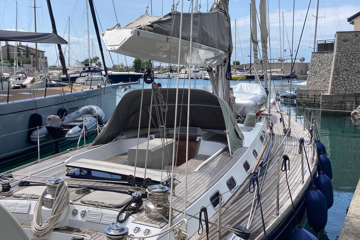 2003 Comar 66 
