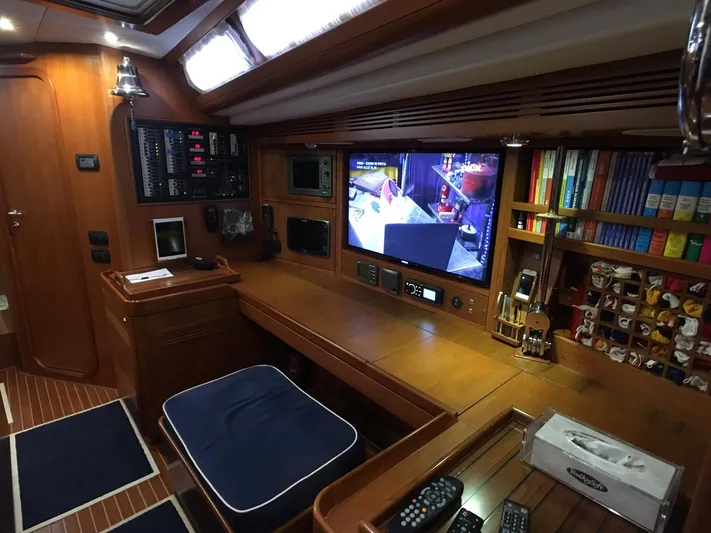 4849 Yacht Photos Pics 