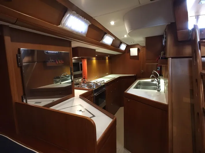 4849 Yacht Photos Pics 