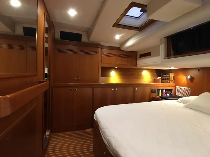 4849 Yacht Photos Pics 