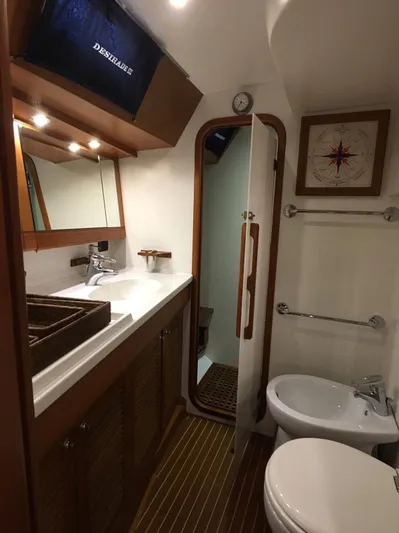 4849 Yacht Photos Pics 