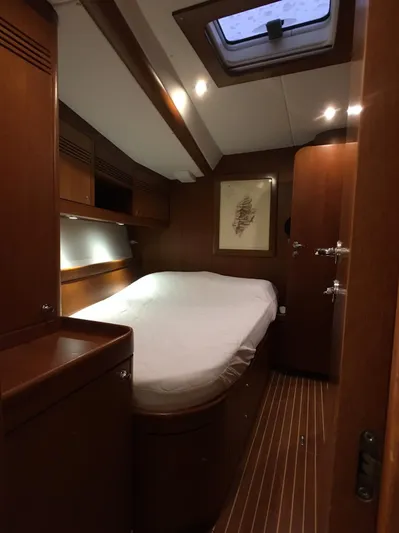 4849 Yacht Photos Pics 