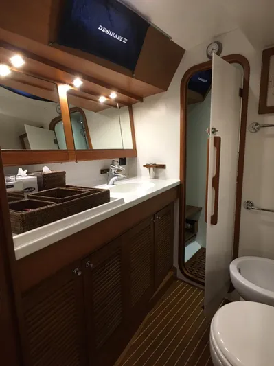 4849 Yacht Photos Pics 