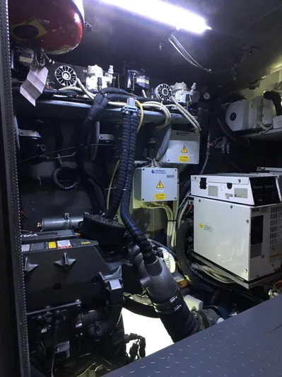 4849 Yacht Photos Pics 