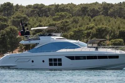 Azimut S7