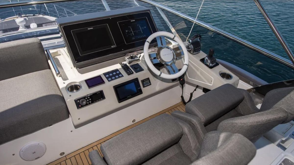 2018 Azimut 70 
