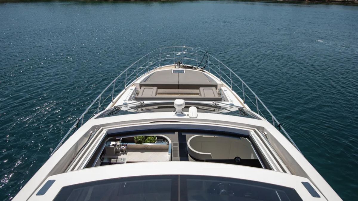2018 Azimut 70 