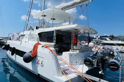 Yacht