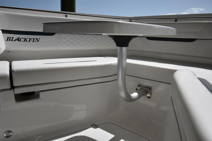 2021 Blackfin 332 Center Console