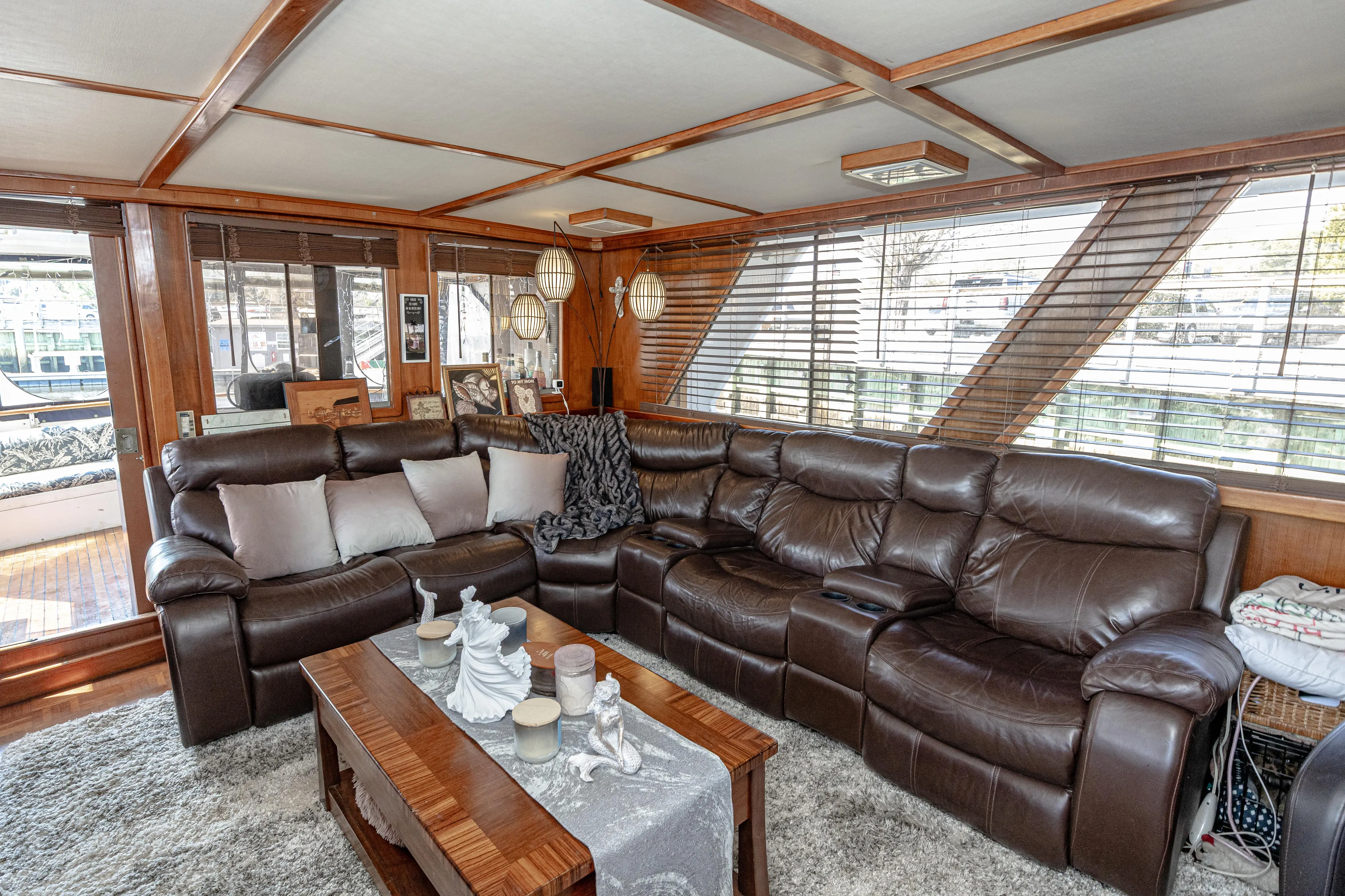 Miss Gigi Yacht Photos Pics 