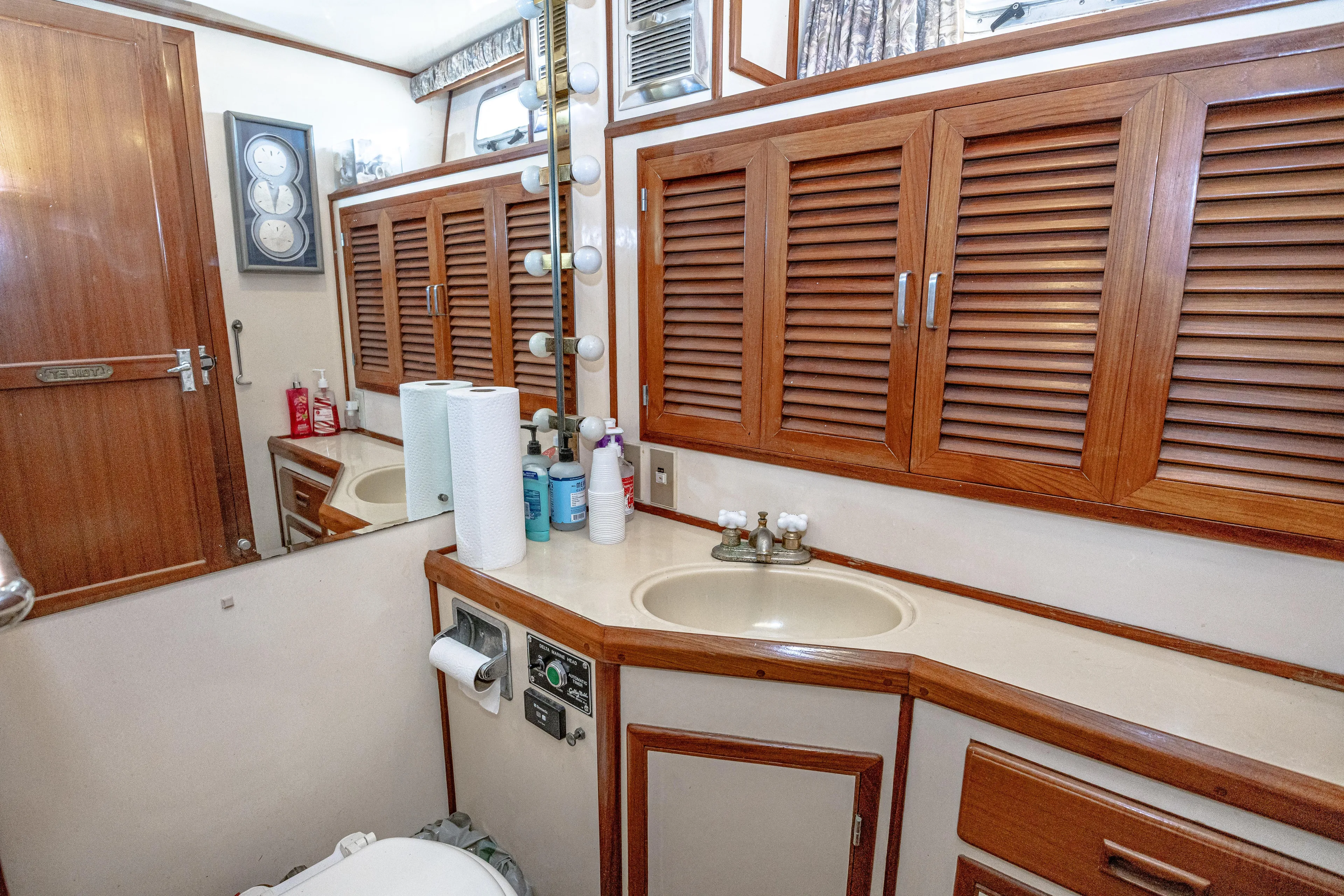 Miss Gigi Yacht Photos Pics 