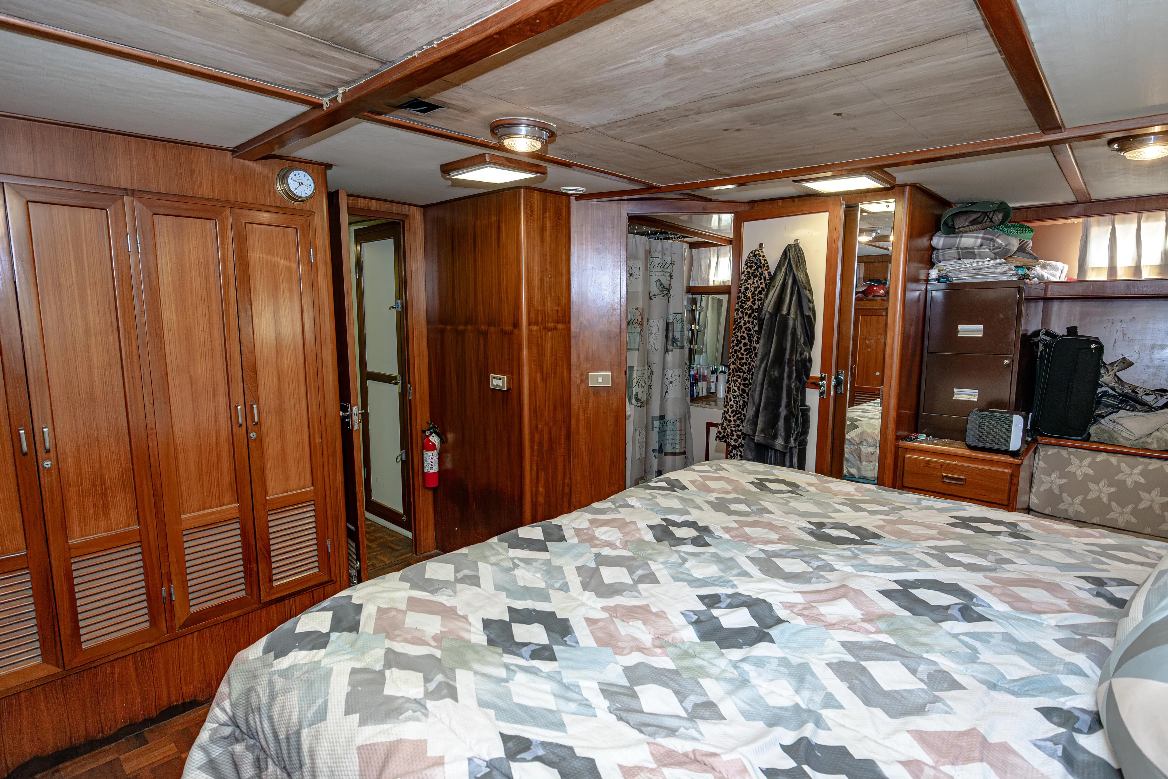 Miss Gigi Yacht Photos Pics 