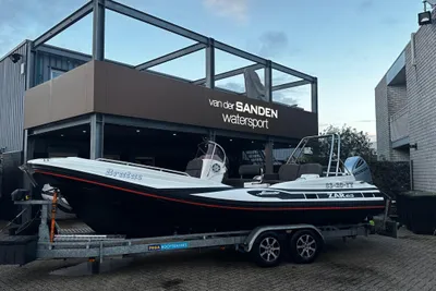 2015 Zar Formenti 65 Suite