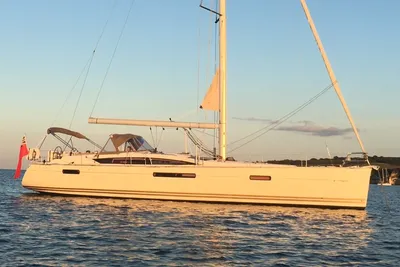 2011 Jeanneau 53