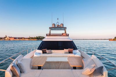 Yacht