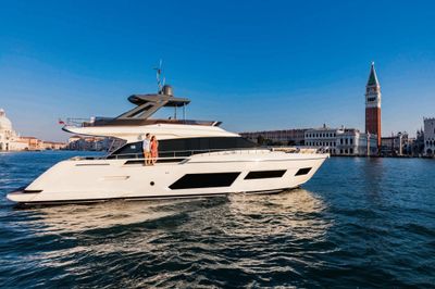 Yacht