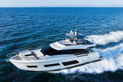 Yacht