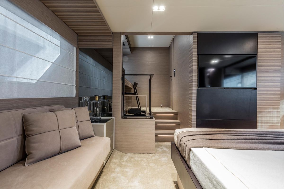 2024 Ferretti Yachts 66 