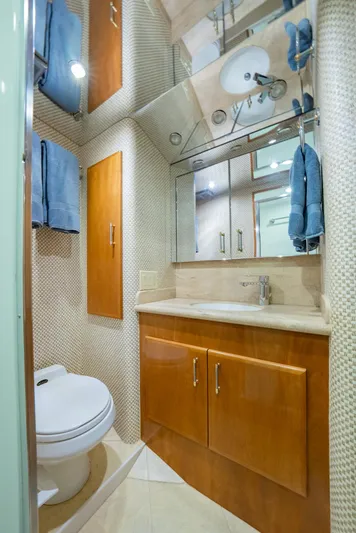 Fortitude Yacht Photos Pics 