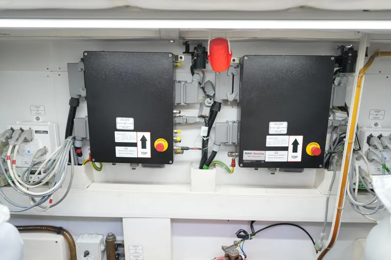  Yacht Photos Pics Ferretti 620