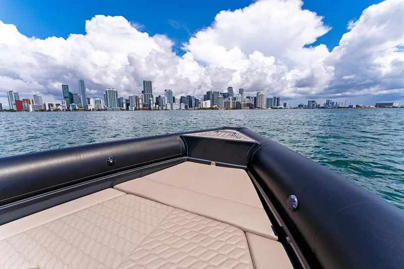  Yacht Photos Pics Bow