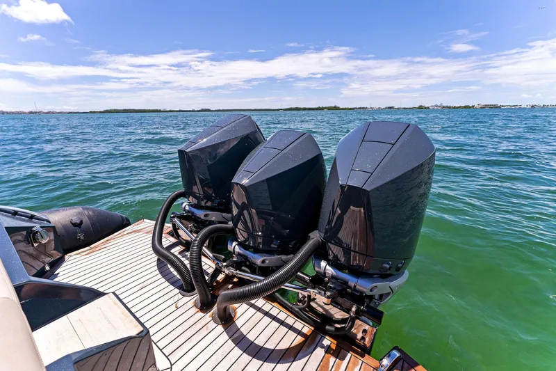  Yacht Photos Pics Engines