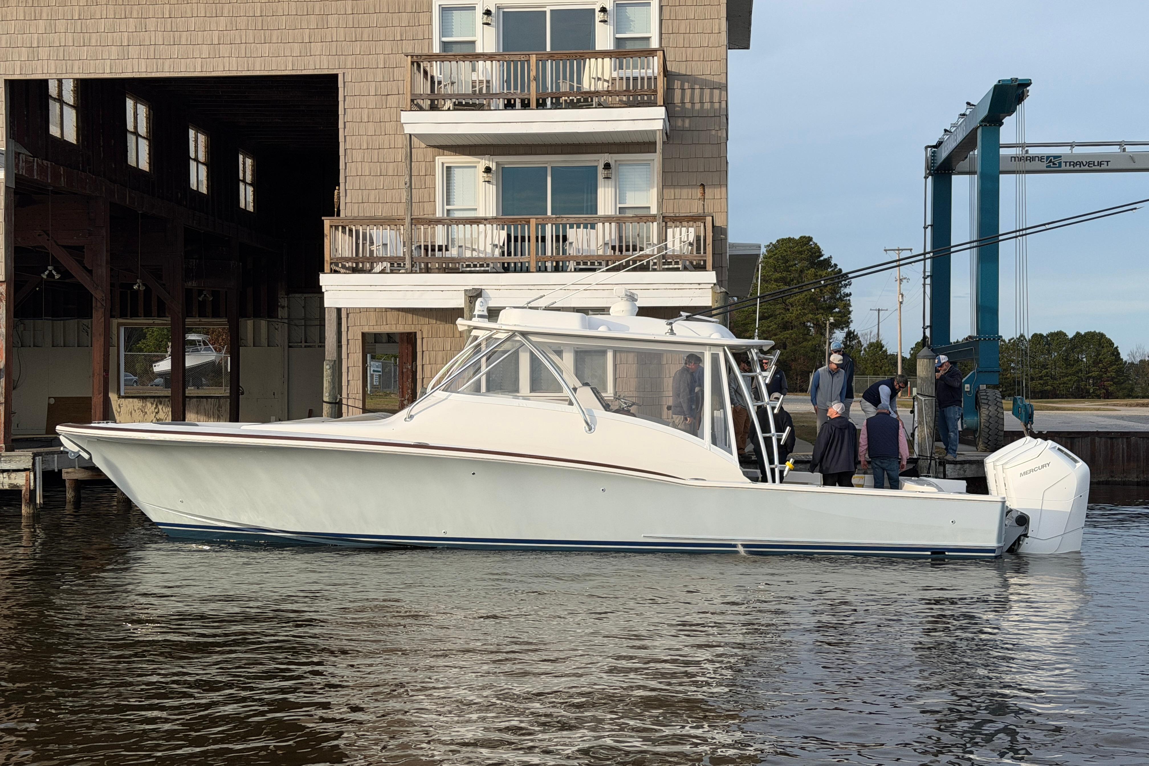 Albemarle 45 Carolinian Fisharound Express