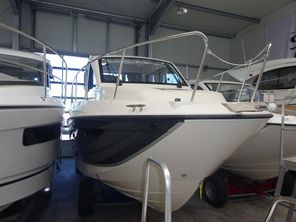 2023 Quicksilver activ 905 weekend IB