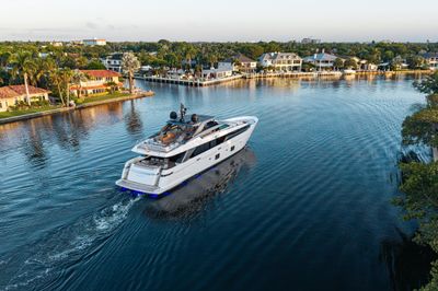 Yacht