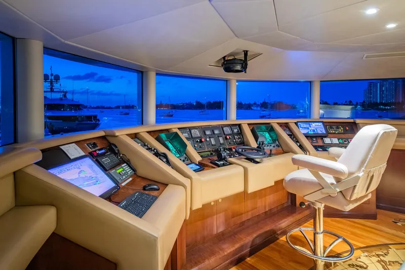 Starship Yacht Photos Pics Luxurious helm of 1986 Van Mill 144 Motor Yacht with advanced navigation systems.