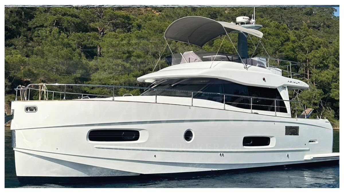 2014 Azimut 42 