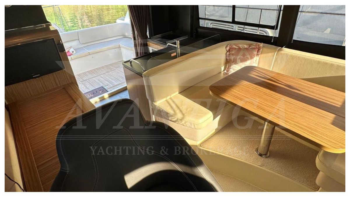 2014 Azimut 42 