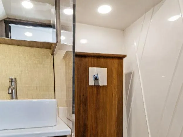  Yacht Photos Pics 2021 Regal 38 Sav - Image 26