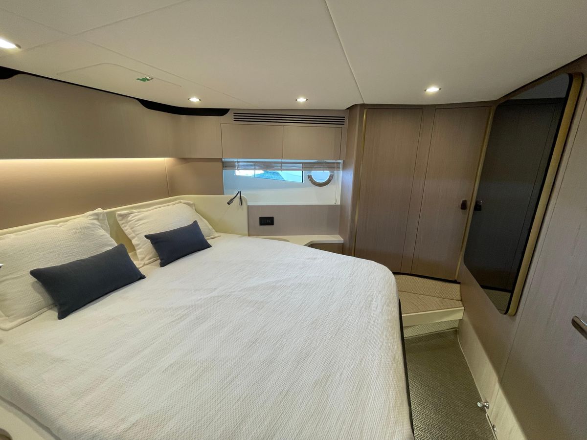 2023 Azimut 61 