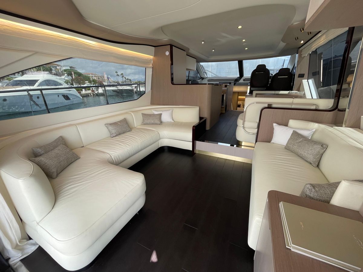 2023 Azimut 61 
