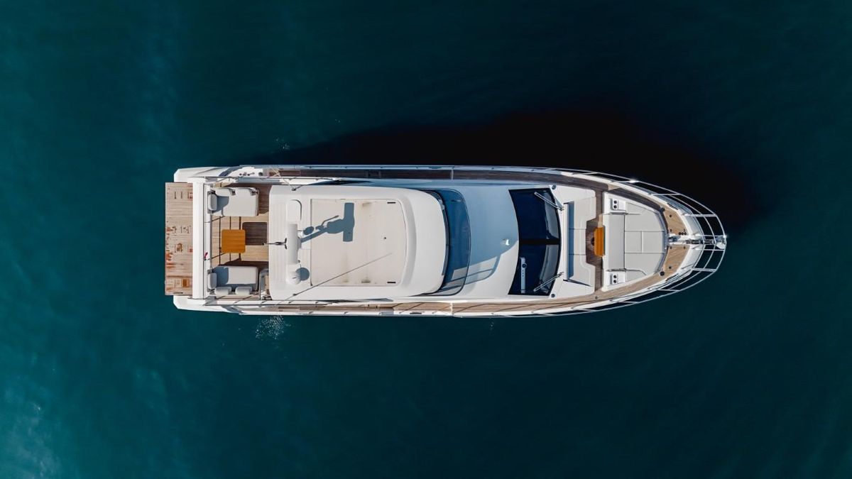 2023 Azimut 61 