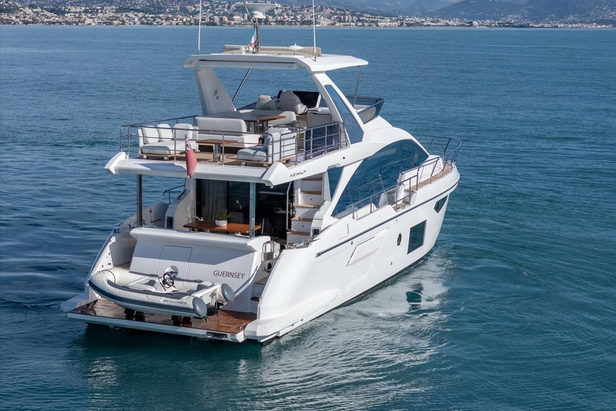 2023 Azimut 61 