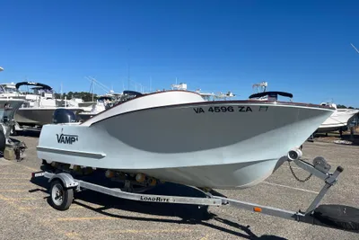 Quiet Waters Boatworks Hill 16