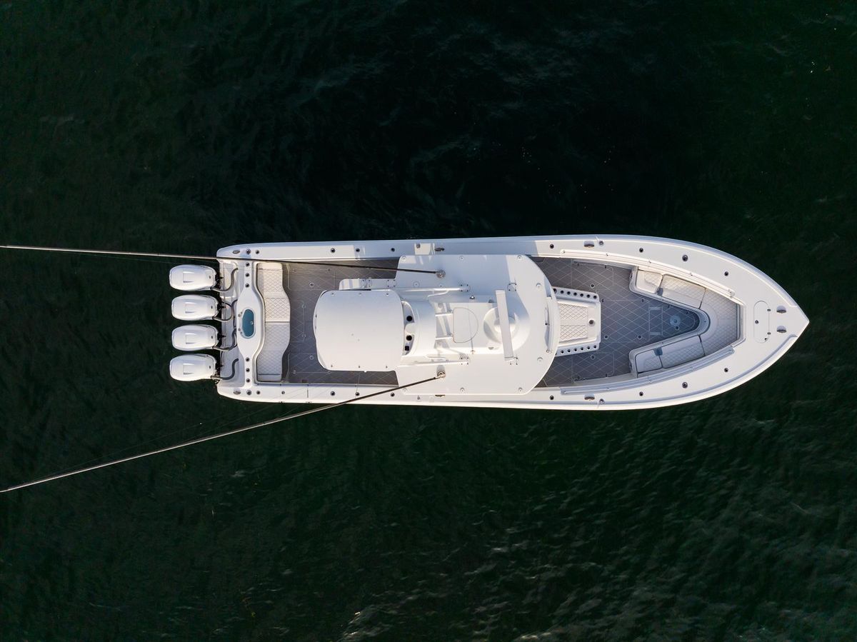 2022 Yellowfin 42 