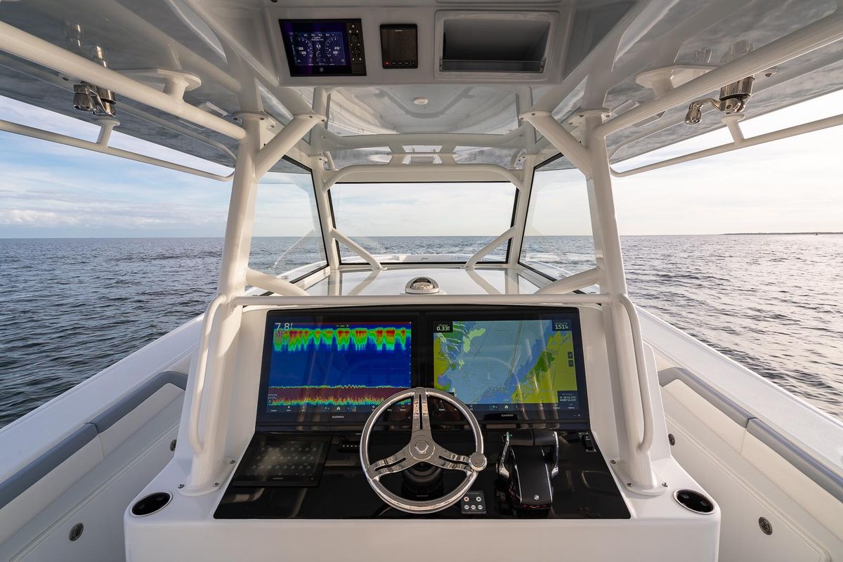 2022 Yellowfin 42 