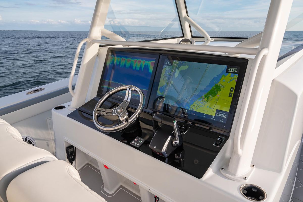 2022 Yellowfin 42 