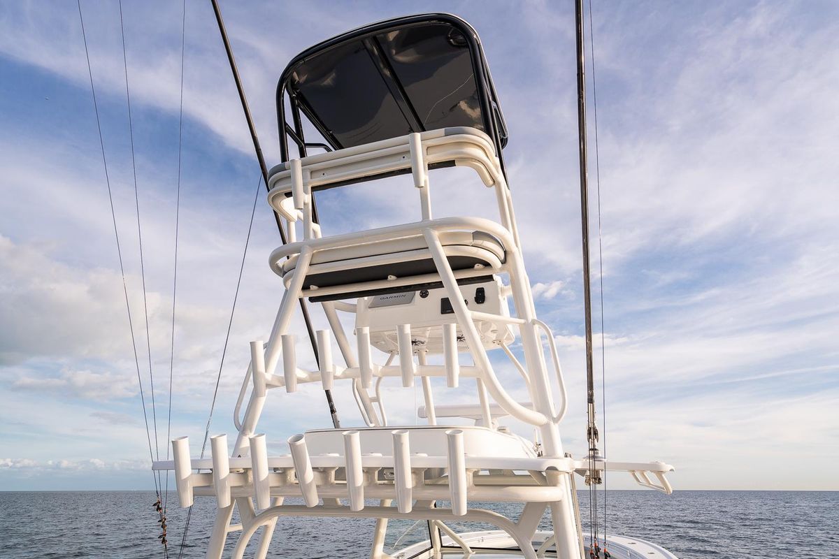 2022 Yellowfin 42 