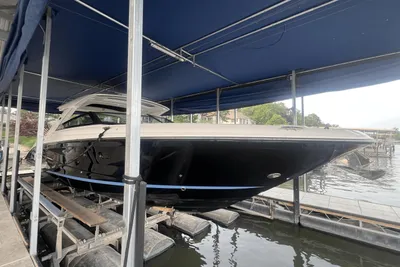 Sea Ray SLX 400